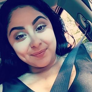 Meet your Posher, Karina